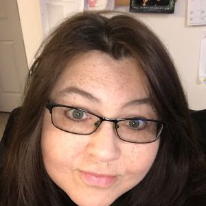 Meet your Posher, Venita